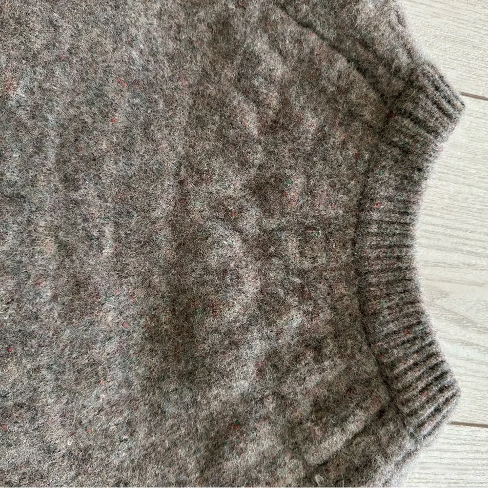 Cozy Gray Women's Sweater royal Robbins size Small 100% wool Sku001 - Picture 11 of 11